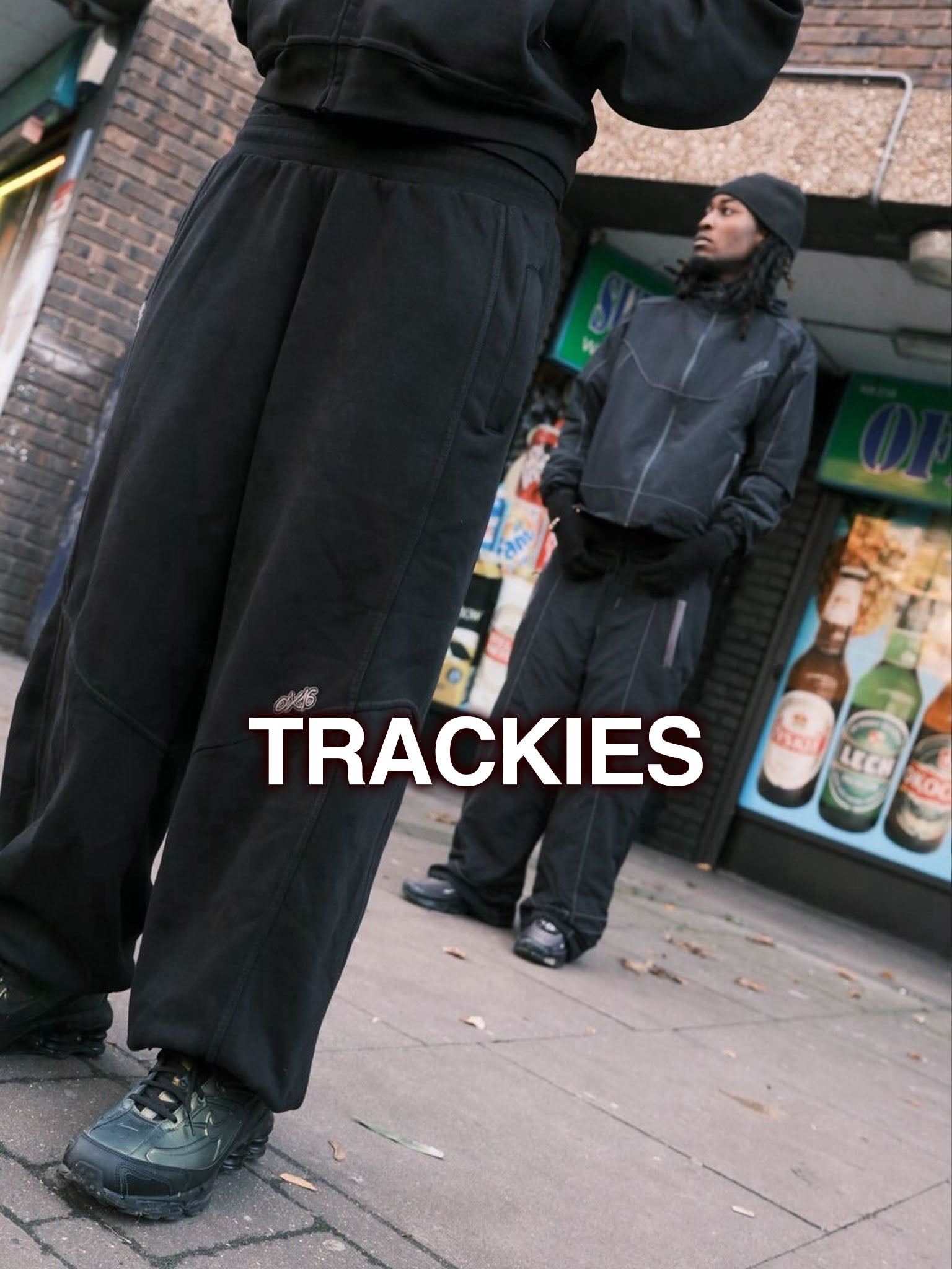 TRACKIES – OX16