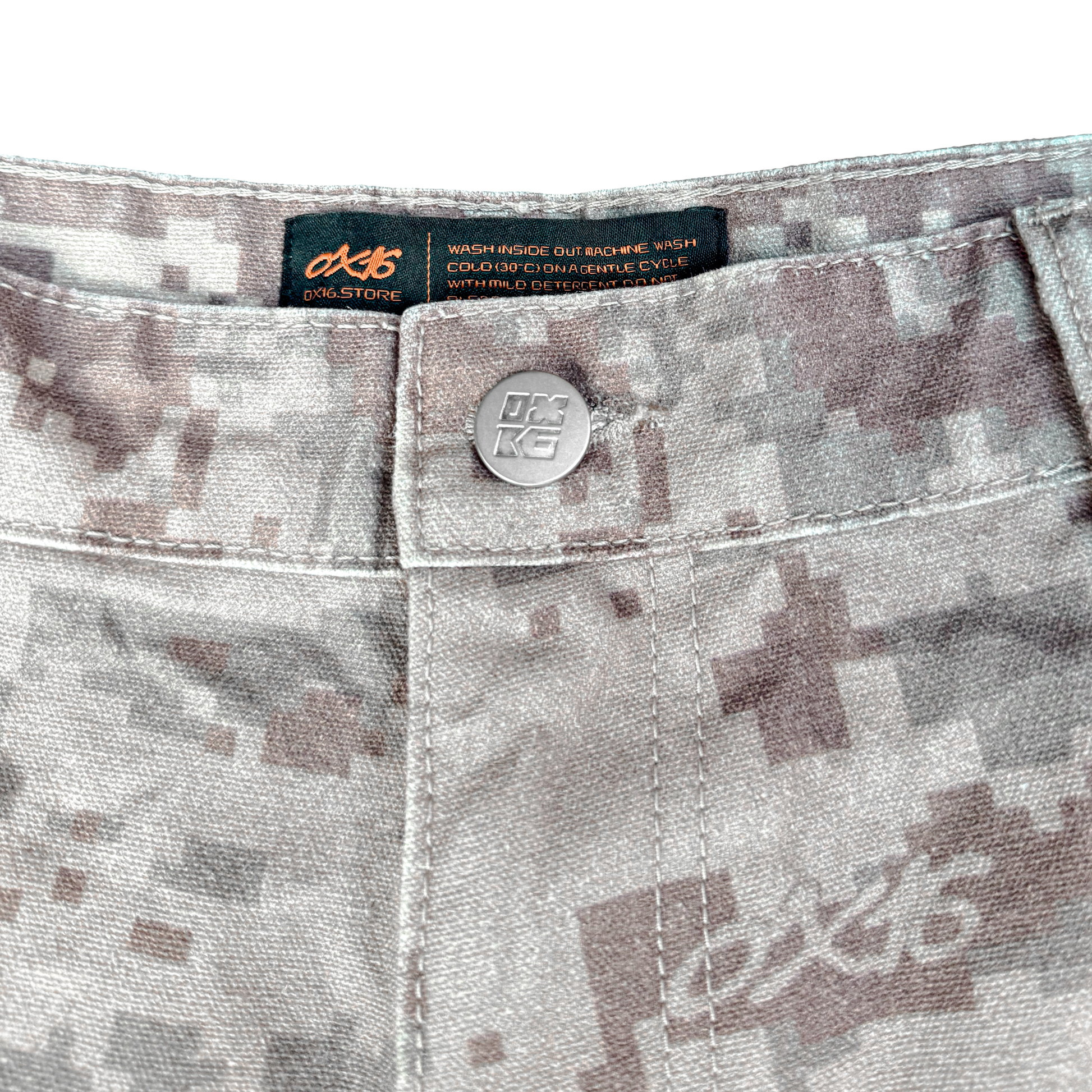 DIGI CAMO JORTS