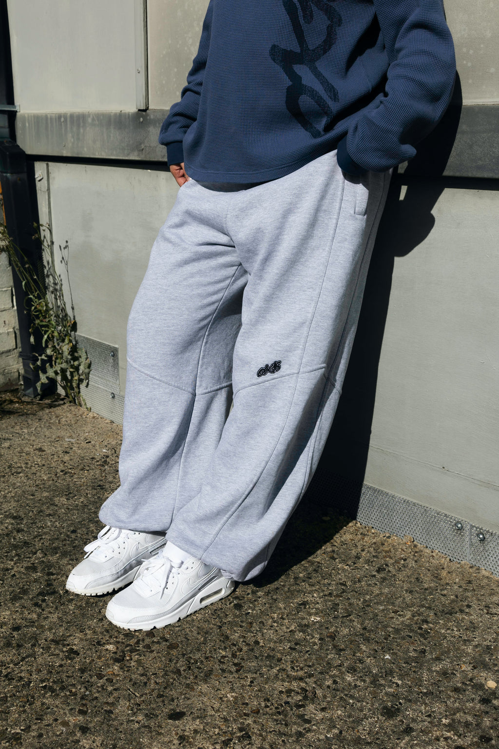 PULSE TRACKIES (GREY)